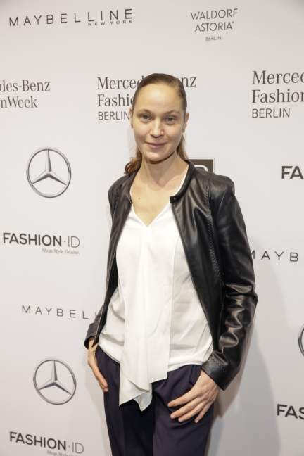 aw-2017_fashion-week-berlin_de_0151_jeanette-hain_70201