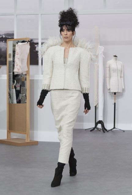 chanel-haute-couture-aw-16-show-37