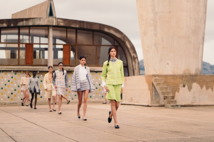 chanel_cruise-2024-25_finale-le-corbusier-unite-dhabitation-copyright-flc-adagp-1-hd