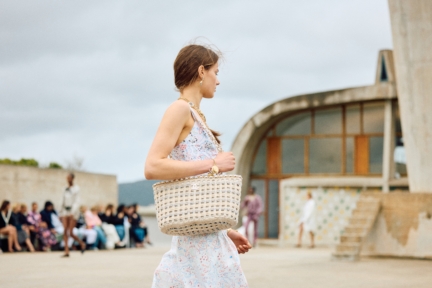 chanel_cruise-2024_25-show-cite-radieuse-le-corbusier-unite-dhabitation-marseille-flc-adagp-paris-2024-45-hd