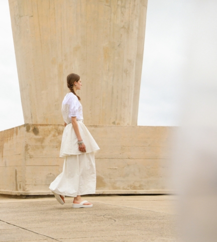 chanel_cruise-2024_25-show-cite-radieuse-le-corbusier-unite-dhabitation-marseille-flc-adagp-paris-2024-67-hd