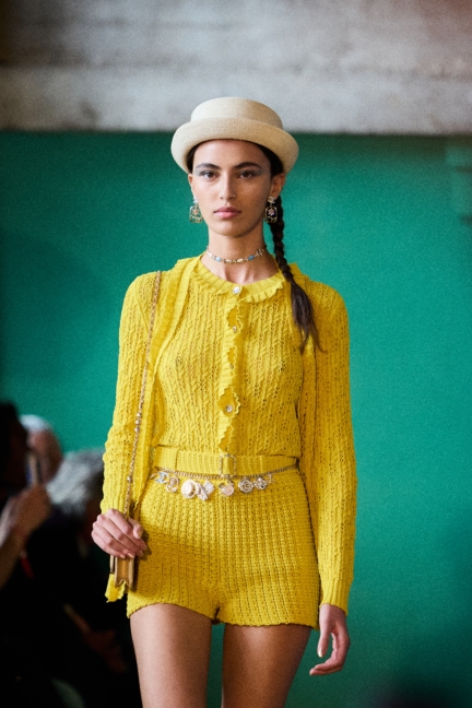 chanel_cruise-2024_25-show-cite-radieuse-le-corbusier-unite-dhabitation-marseille-flc-adagp-paris-2024-99-hd