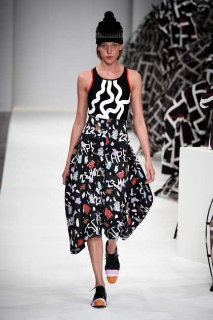 henrik-vibskov-copenhagen-fashion-week-spring-summer-2016-43
