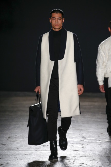 ports-1961-couture-ss-16-11