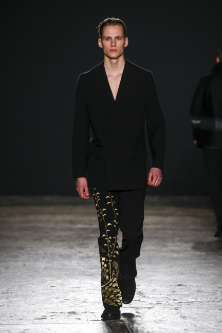ports-1961-couture-ss-16-53