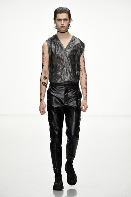 sean-suen-paris-men-aw-16-2