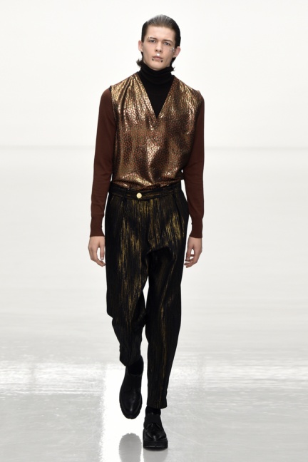 sean-suen-paris-men-aw-16-21