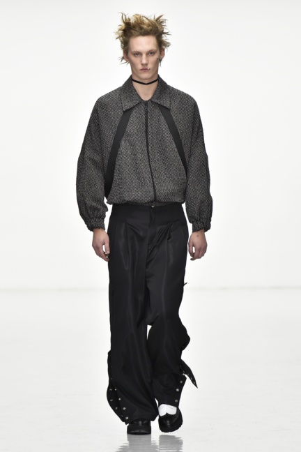 sean-suen-paris-men-aw-16-28