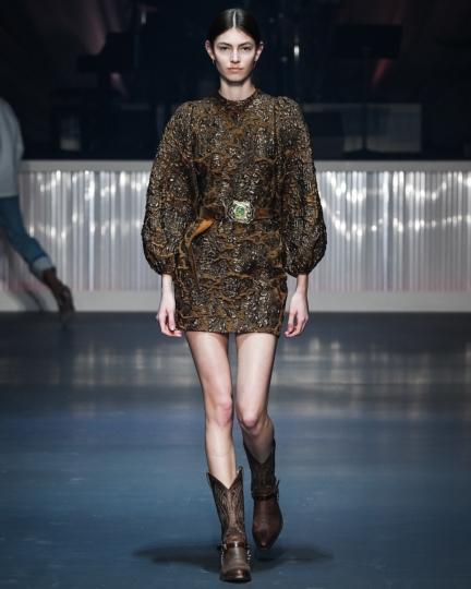 booztwetwildwest_-13