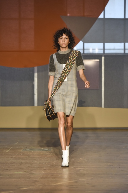 ganni_ss18_show_369