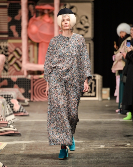 henrik_vibskov_aw20_013