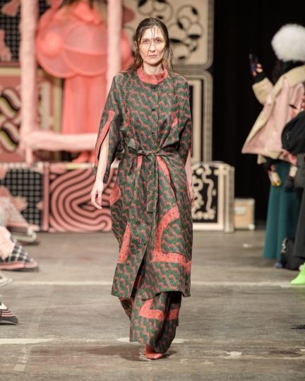 henrik_vibskov_aw20_021