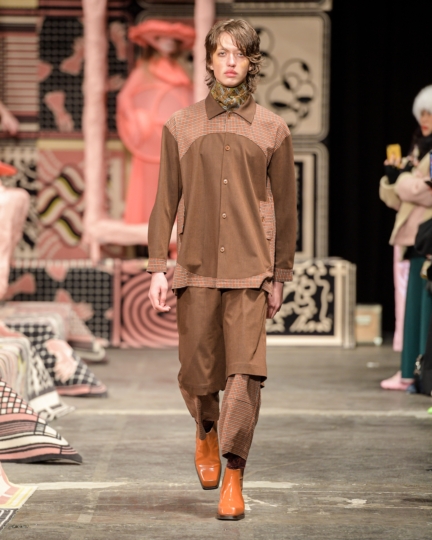 henrik_vibskov_aw20_040