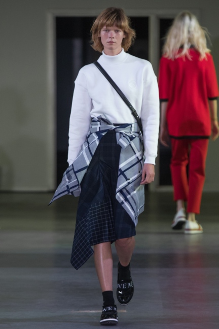 holzweiler-copenhagen-fashion-week-ss-18-24