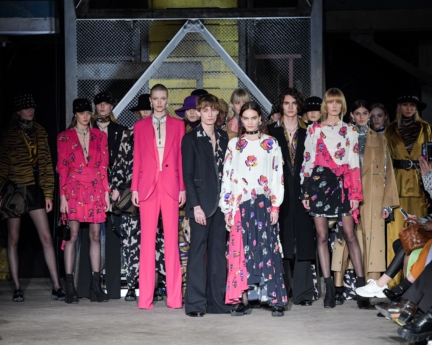 lala_berlin_aw20_031