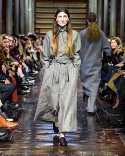 mark_kenly_domino_tan_aw20_019