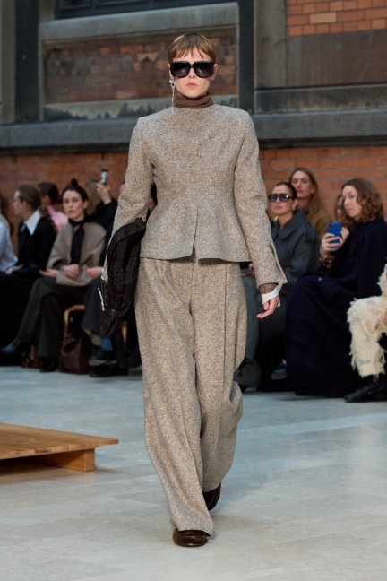 aw25-copenhagen-fashion-week-mkdt-studio-runway-2x3-james-cochrane-1