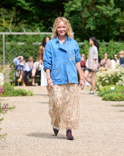 ss26-copenhagen-fashion-week-munthe-runway-4x5-james-cochrane-52