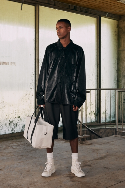 200617_rains_show_ss21_runway_595