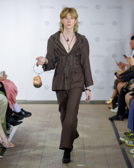 scandinavian-academy-fashion_011