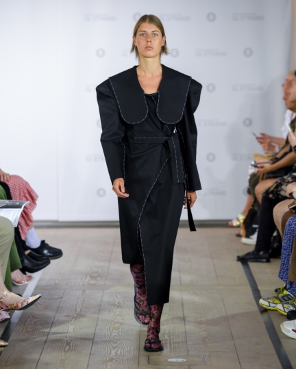 scandinavian-academy-fashion_023
