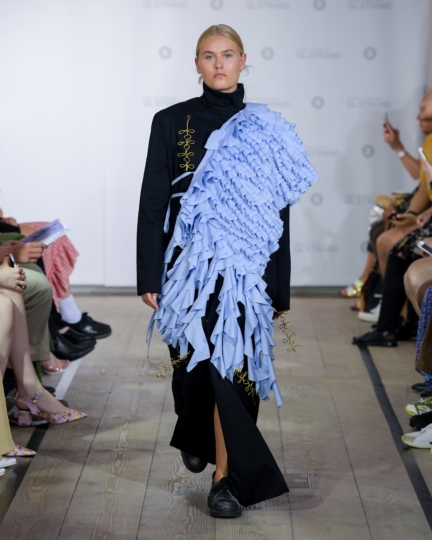 scandinavian-academy-fashion_038
