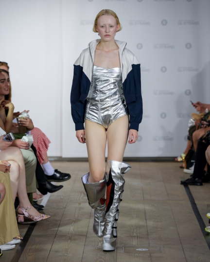 scandinavian-academy-fashion_044
