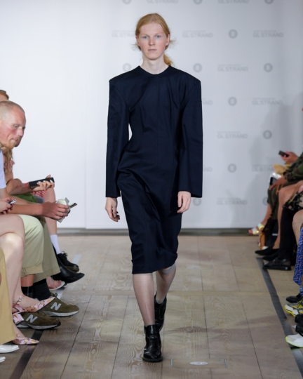 scandinavian-academy-fashion_072