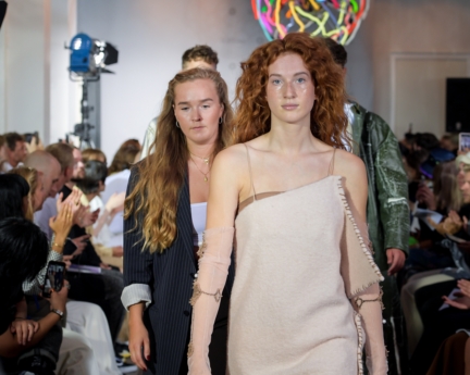 scandinavian-academy-fashion_085