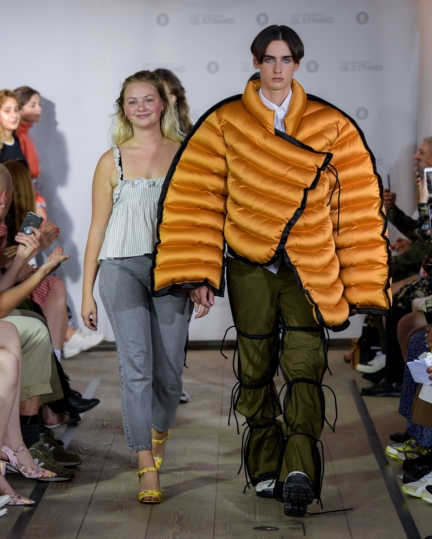 scandinavian-academy-fashion_092