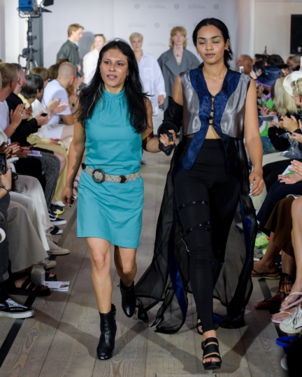 scandinavian-academy-fashion_095