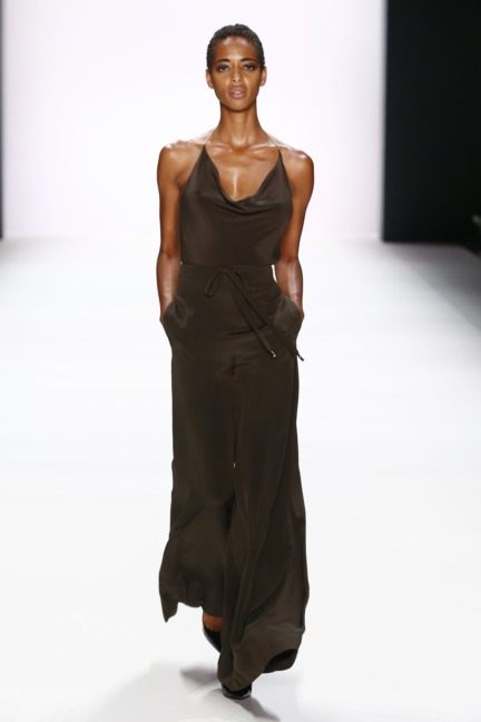 ss-2017_fashion-week-berlin_de_0008_cushnie-et-ochs_66984