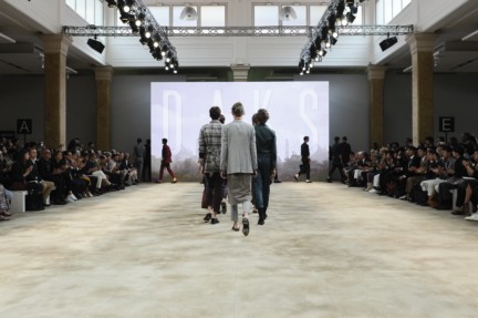 daks-milan-mens-ss-17-30