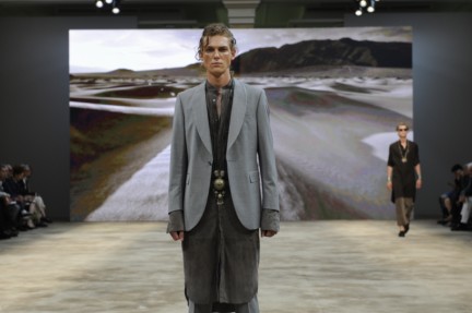 daks-milan-mens-ss-17-5