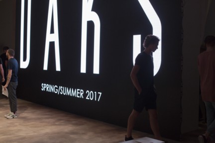 daks-milan-mens-ss-17-5