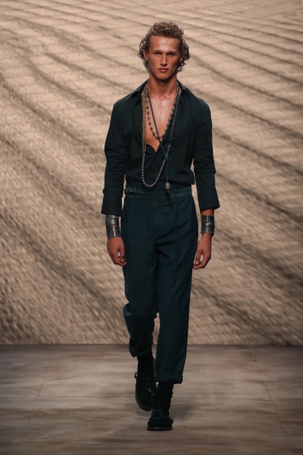 daks-milan-mens-ss-17-2
