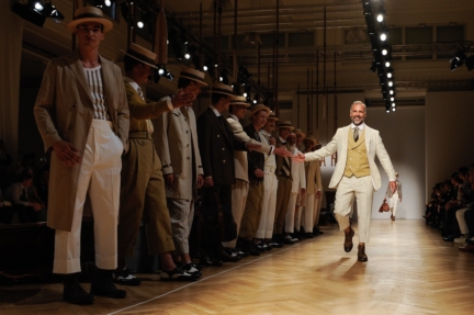 daks-milan-mens-ss-18-atmosphere-16