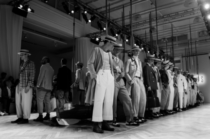 daks-milan-mens-ss-18-atmosphere-25