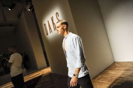 daks-milan-mens-ss-18-backstage-17