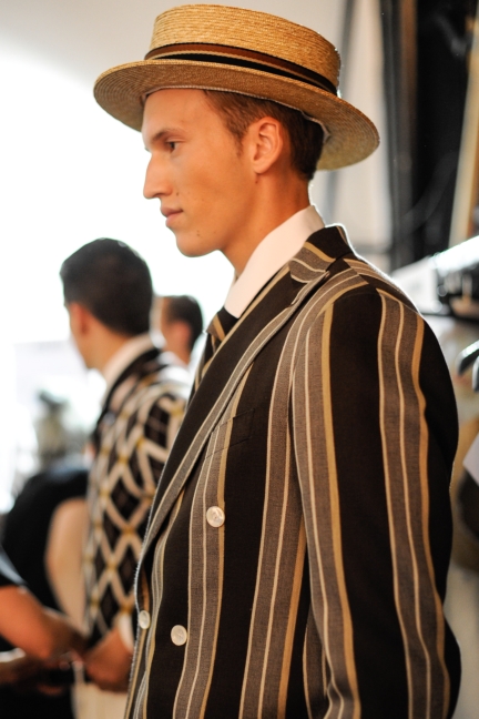 daks-milan-mens-ss-18-backstage-24
