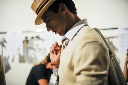 daks-milan-mens-ss-18-backstage-30