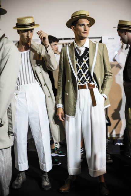 daks-milan-mens-ss-18-backstage-38
