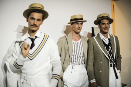 daks-milan-mens-ss-18-backstage-39