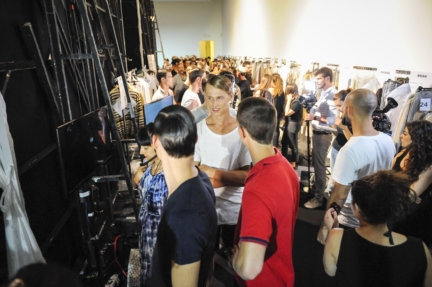 daks-milan-mens-ss-18-backstage-42