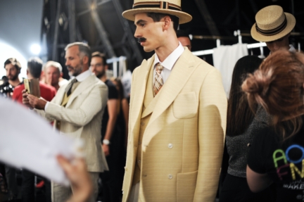 daks-milan-mens-ss-18-backstage-50