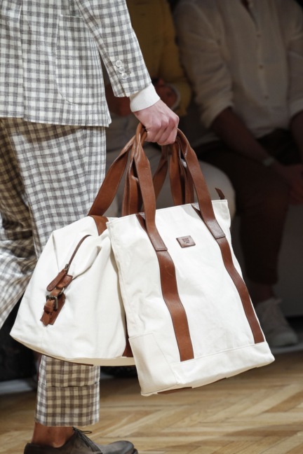 daks-milan-mens-ss-18-details-101