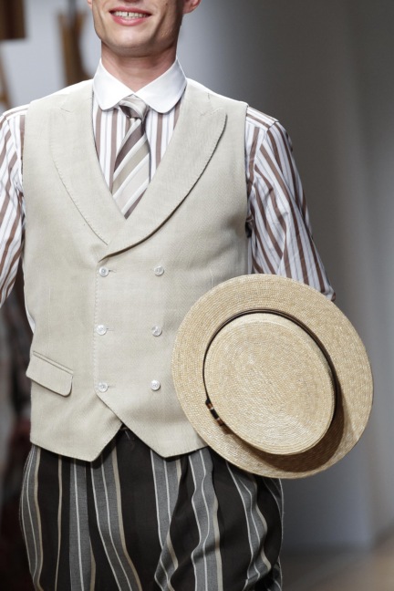 daks-milan-mens-ss-18-details-104