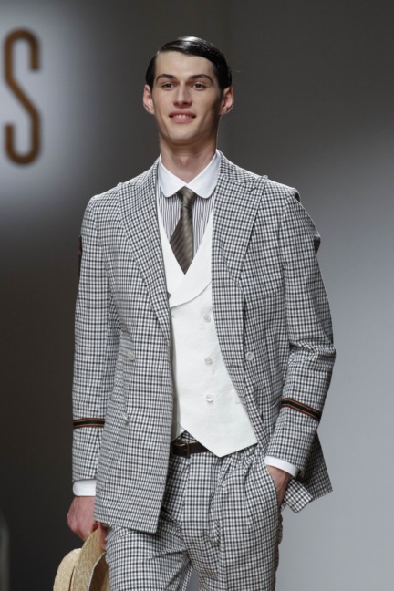 daks-milan-mens-ss-18-details-92