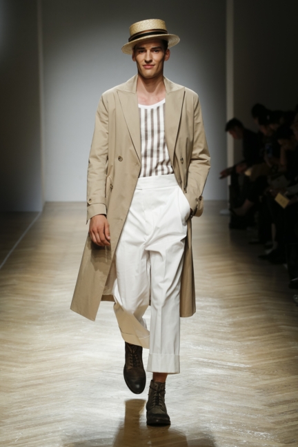 daks-milan-mens-ss-18-runway-1