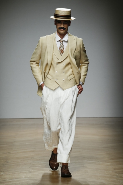 daks-milan-mens-ss-18-runway-11
